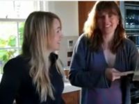 Renee Helps Lucy Lawless In The Kitchen!